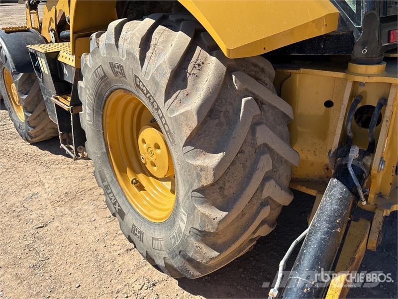 CAT 420F2IT 4x4 Backhoe Loader Ekskavatori-iekrāvēji