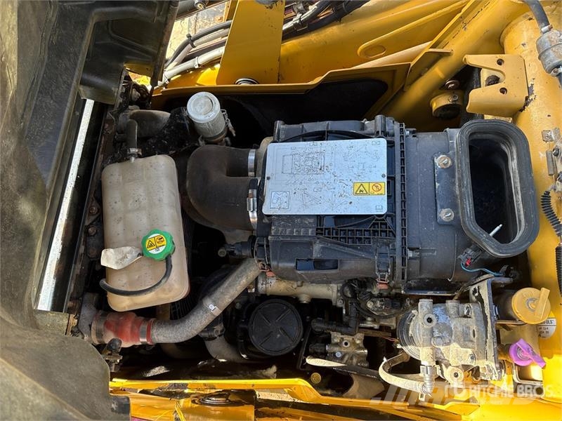 CAT 420F2IT 4x4 Backhoe Loader Retroescavadeiras