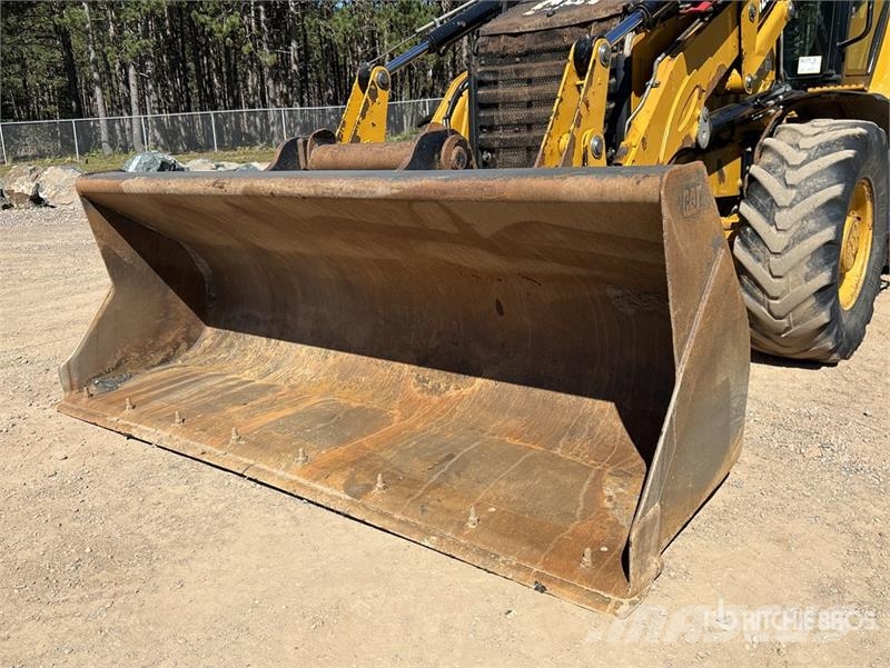 CAT 420F2IT 4x4 Backhoe Loader Ekskavatori-iekrāvēji