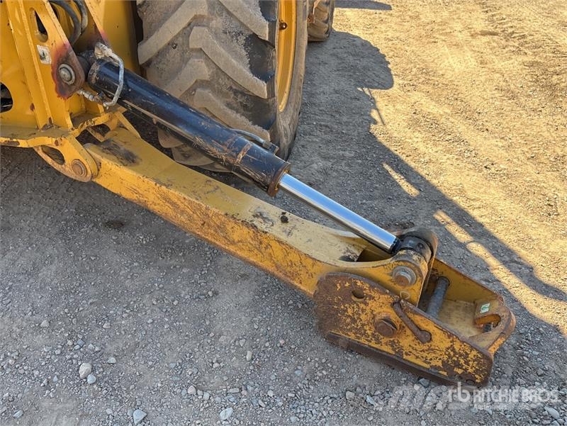 CAT 420F2IT Backhoe Loader Kotrórakodók