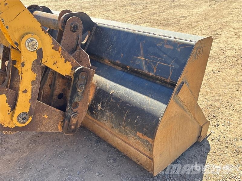 CAT 420F2IT Backhoe Loader Kotrórakodók
