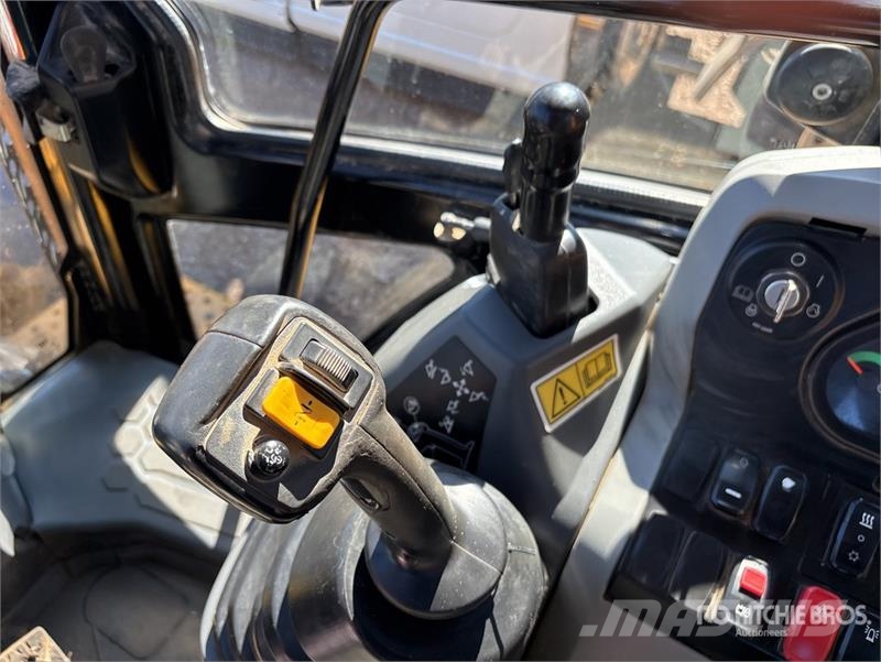 CAT 420F2IT Backhoe Loader Kotrórakodók