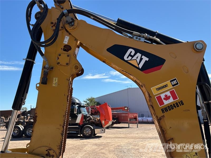 CAT 420F2IT Backhoe Loader Kotrórakodók