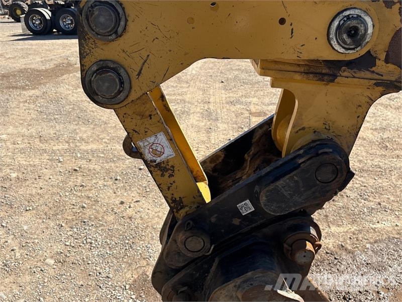 CAT 420F2IT Backhoe Loader Kotrórakodók