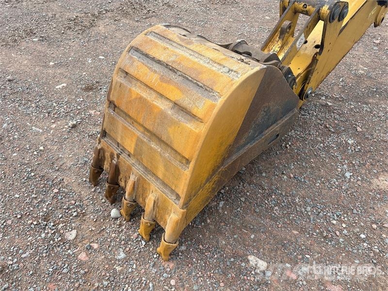 CAT 420XE HRC 4x4 Backhoe Loader Ekskavatori-iekrāvēji