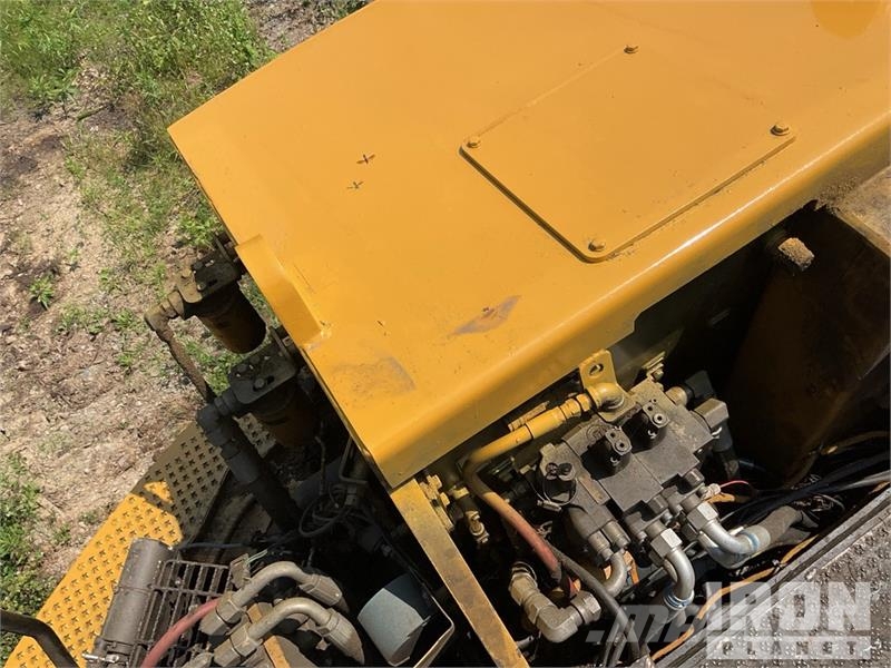 CAT 541 Series 2 Track Feller Buncher Feller bunchers