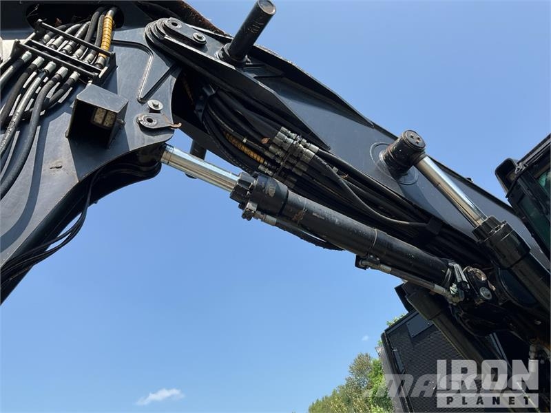 CAT 541 Series 2 Track Feller Buncher Feller bunchers