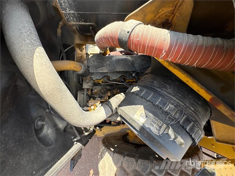 CAT 938H Wheel Loader Wielladers
