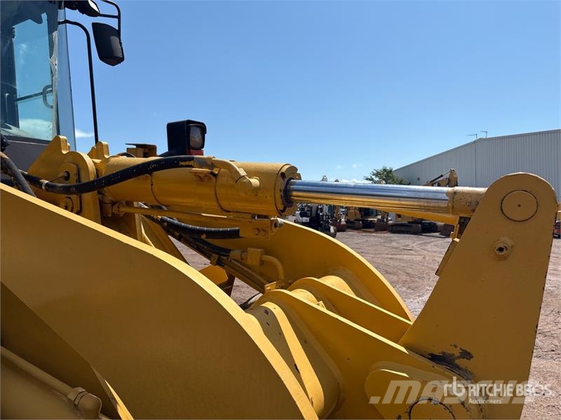 CAT 938H Wheel Loader Wielladers