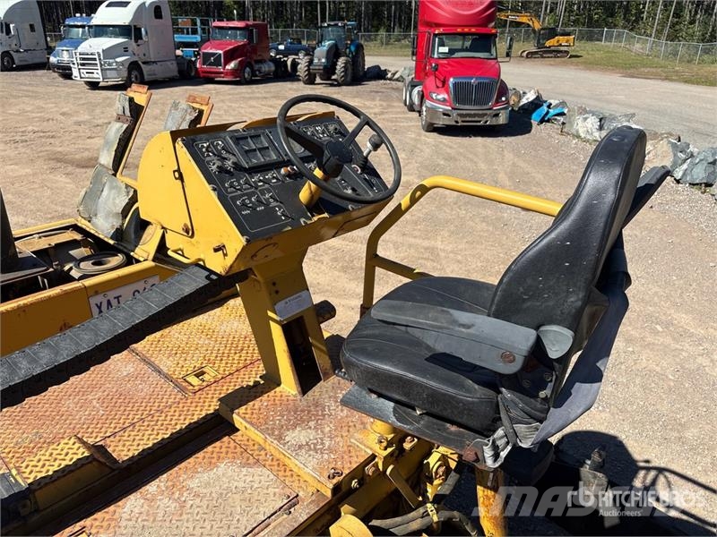 CAT AP-650B Asphalt pavers