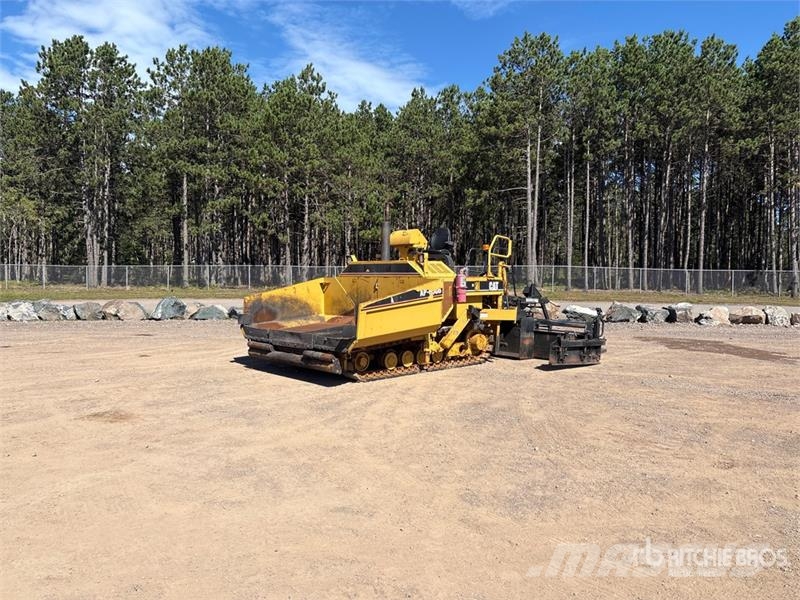 CAT AP-650B Asphalt pavers
