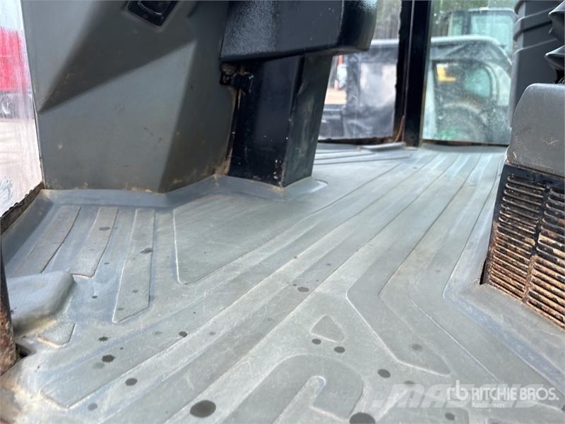 CAT CS433E Smooth Drum Compactor Valsetog