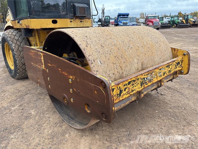 CAT CS433E Smooth Drum Compactor Valsetog