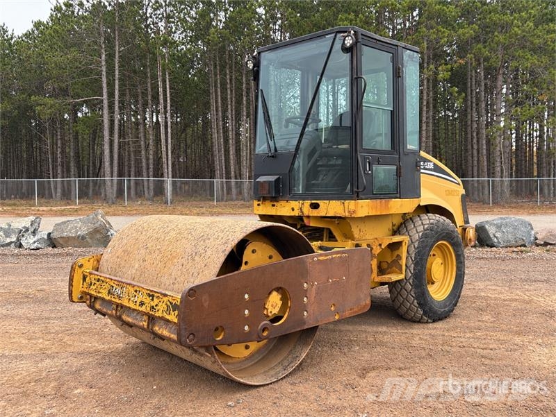 CAT CS433E Smooth Drum Compactor Walzenzüge