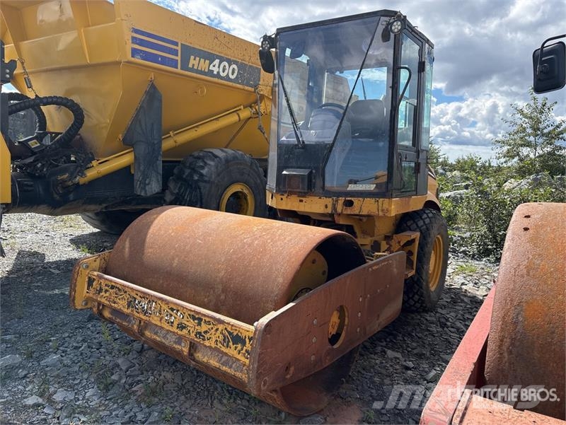 CAT CS433E Smooth Drum Compactor Single drum rollers
