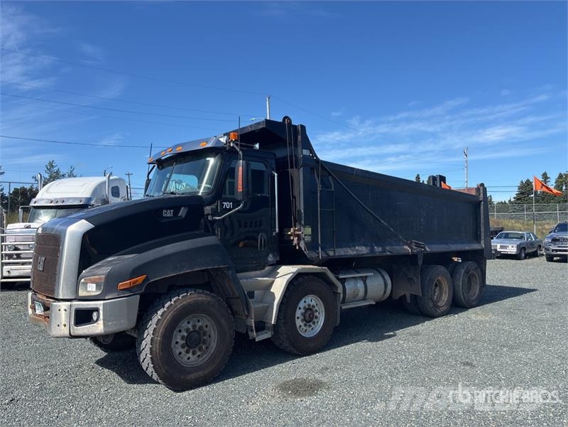 CAT CT660 Kiper kamioni