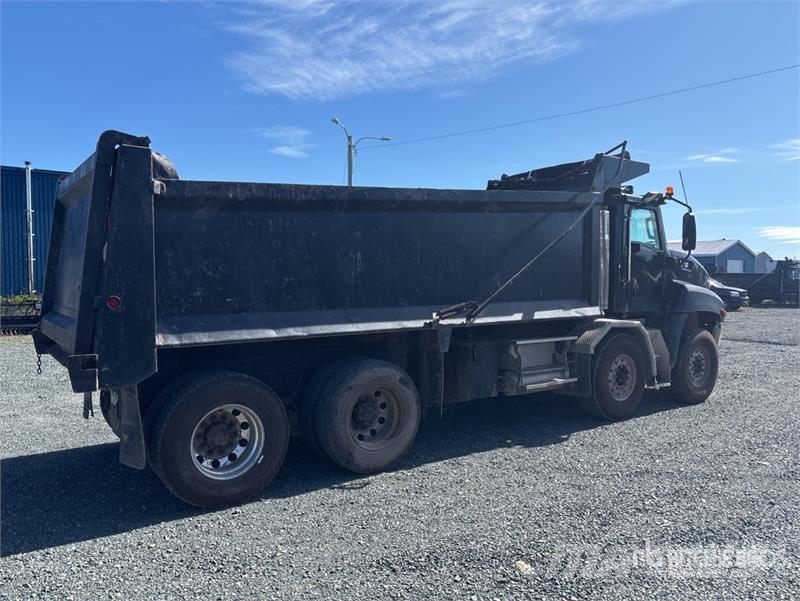 CAT CT660 Kiper kamioni