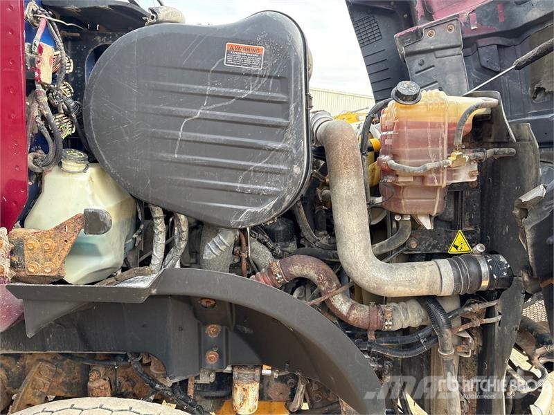 CAT CT660S Kipper