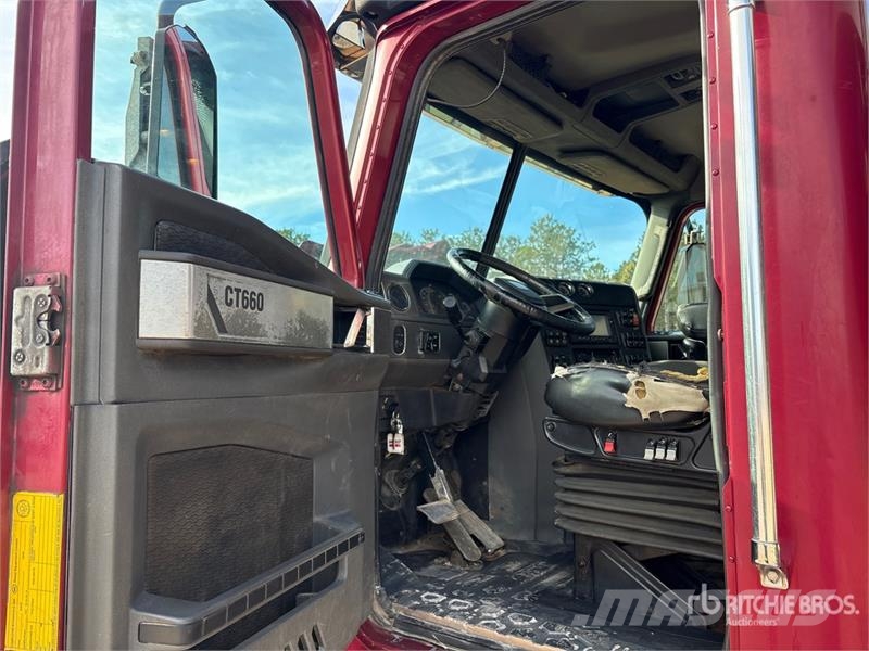 CAT CT660S Kipper