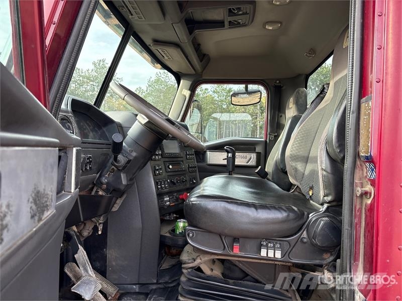 CAT CT660S Kipper