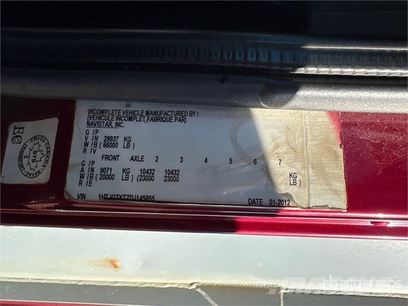 CAT CT660S Bañeras basculantes usadas