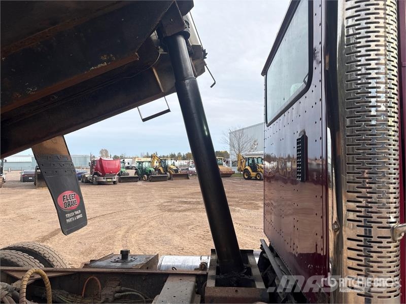 CAT CT660S Kipper