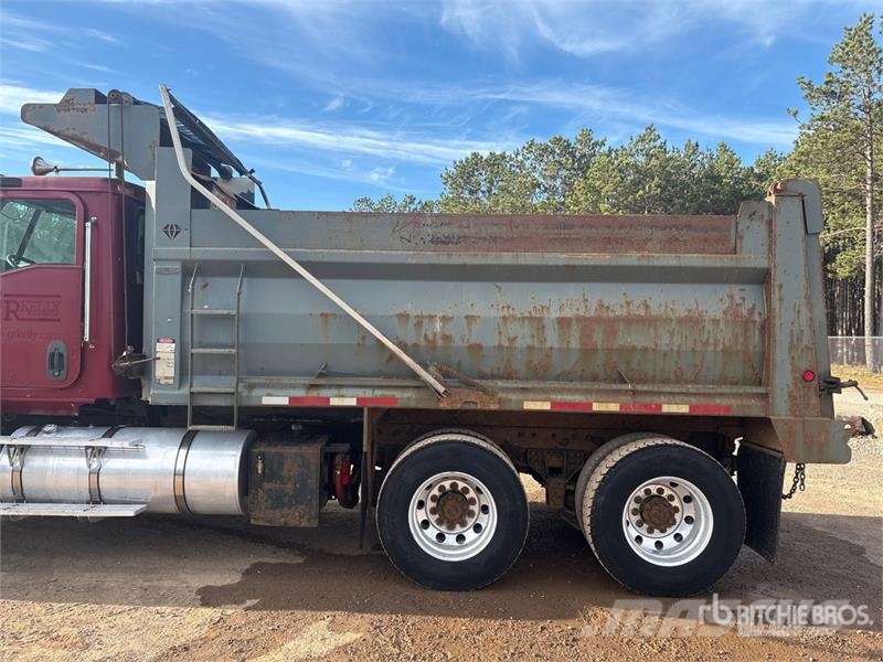CAT CT660S Kipper