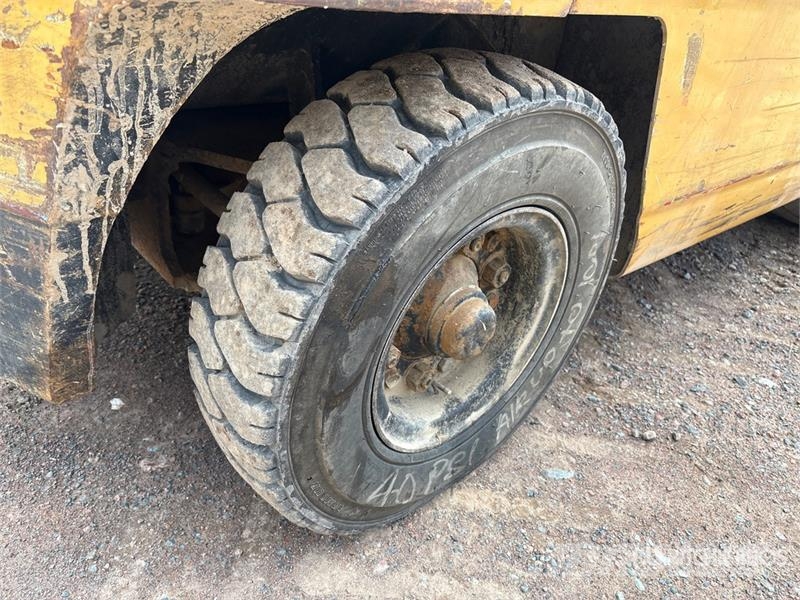 CAT GPL40 8100 lb Forklift Wózki widłowe inne