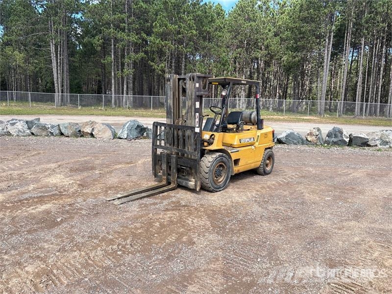 CAT GPL40 8100 lb Forklift Wózki widłowe inne