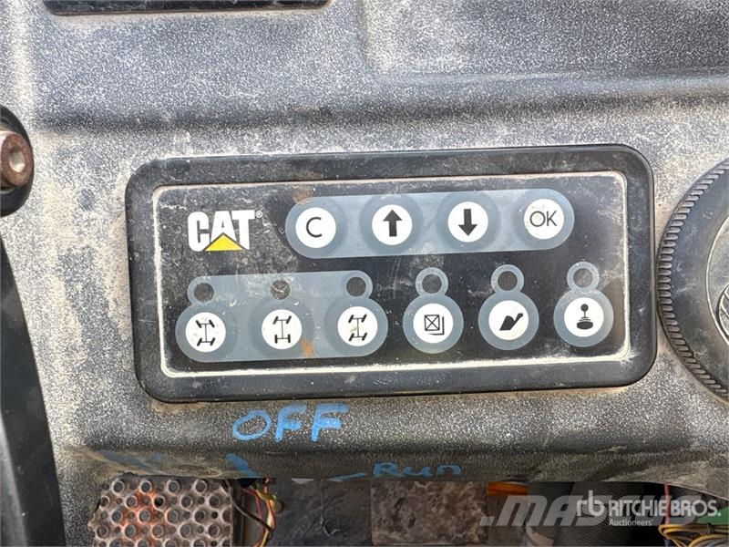 CAT TH407C Teleszkópos rakodók