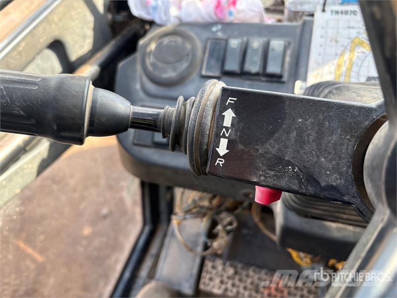 CAT TH407C Teleszkópos rakodók