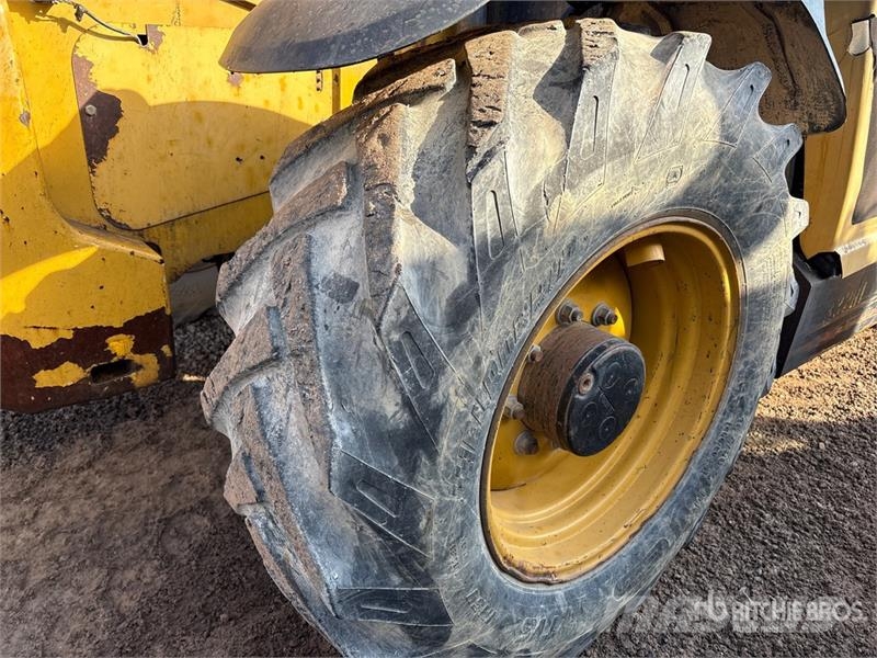 CAT TH407C Teleszkópos rakodók