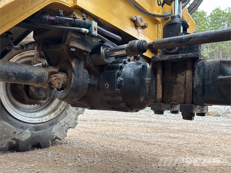 CAT TL1255C 伸縮臂操作車