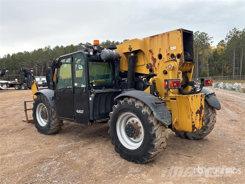 CAT TL1255C Teleskopické manipulátory
