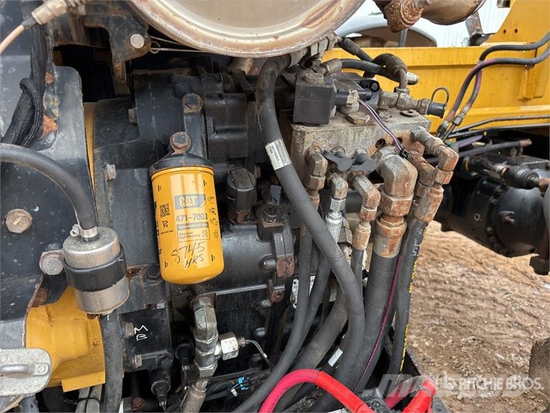 CAT TL1255C 伸縮臂操作車
