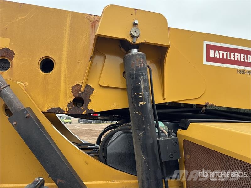 CAT TL1255C 伸縮臂操作車