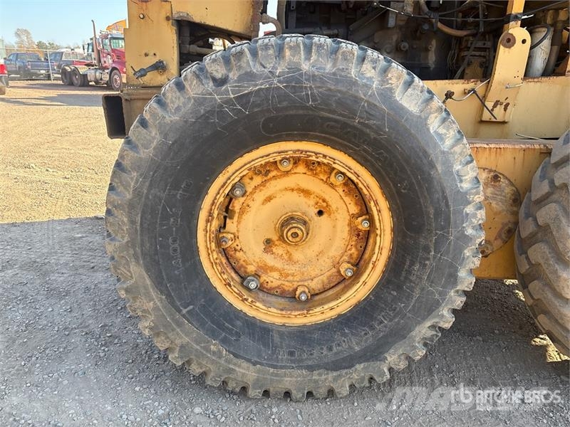 Champion 730A Motor Grader Грейдери