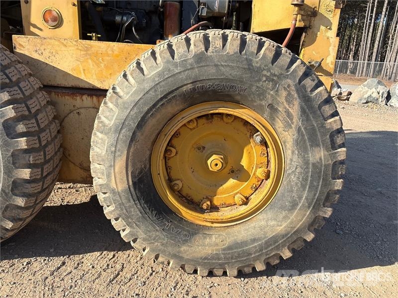Champion 730A Motor Grader Грейдери