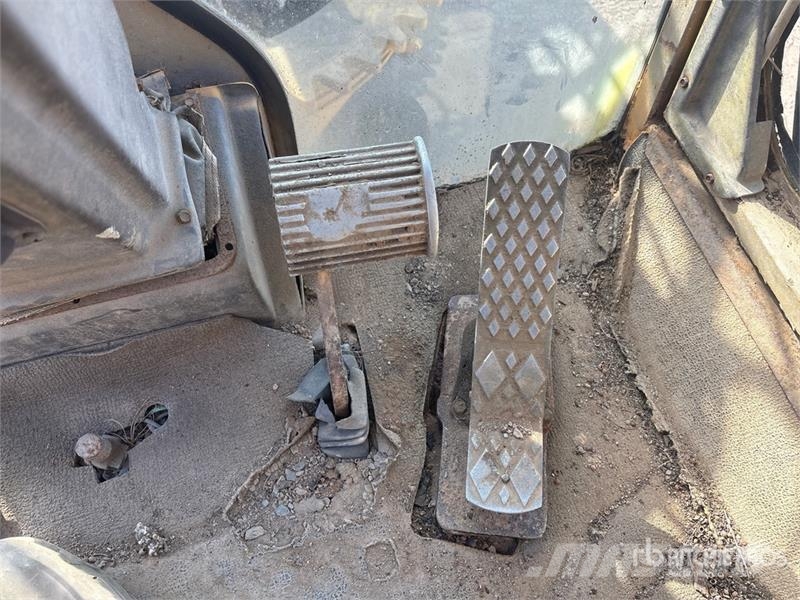 Champion 730A Motor Grader Грейдери
