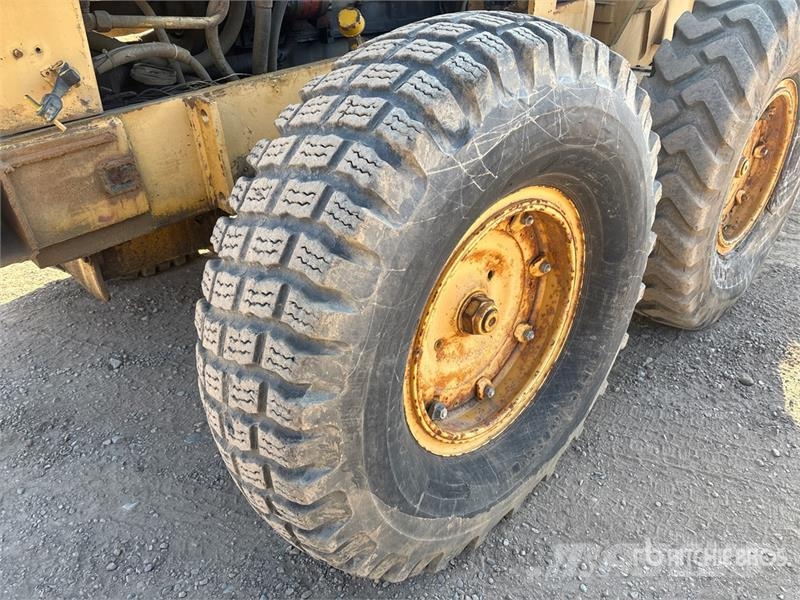 Champion 730A Motor Grader Грейдери