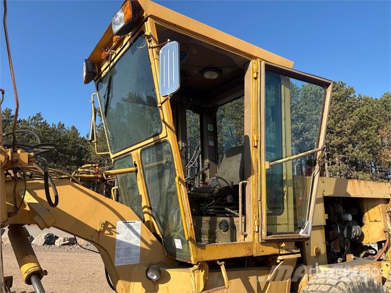 Champion 730A Motor Grader Грейдери