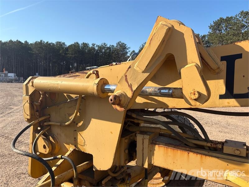 Champion 730A Motor Grader Грейдери