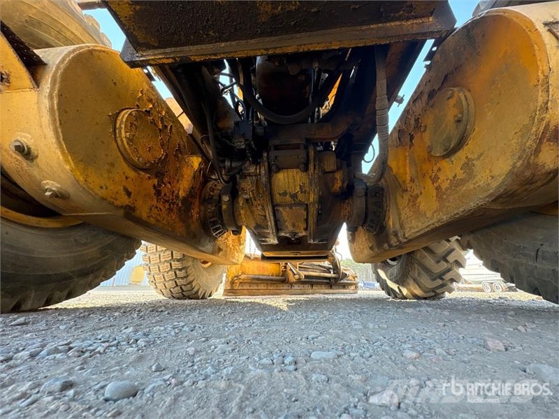Champion 730A Motor Grader Грейдери