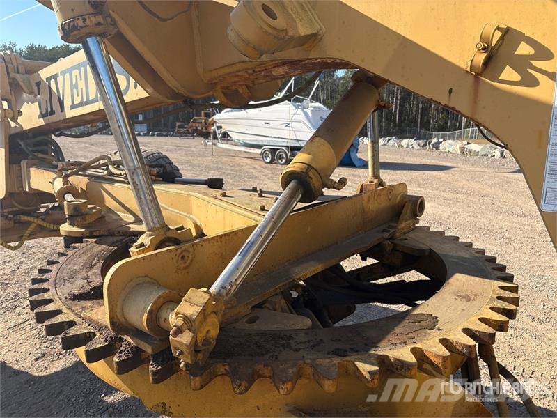 Champion 730A Motor Grader Грейдери