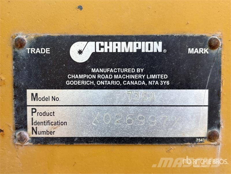 Champion 736A Grejderi