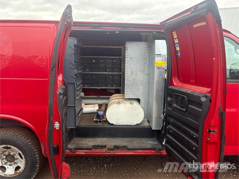 Chevrolet 2500 Cargo Van Kaubikud