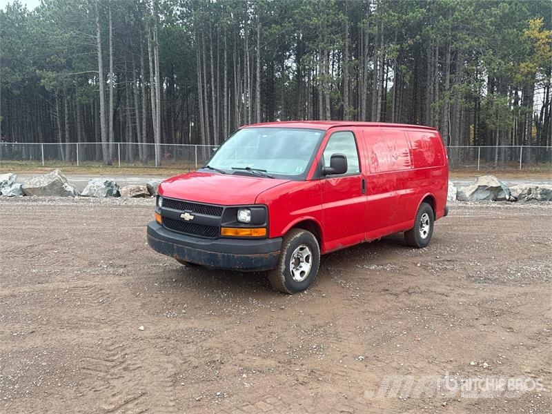 Chevrolet 2500 Cargo Van Kaubikud
