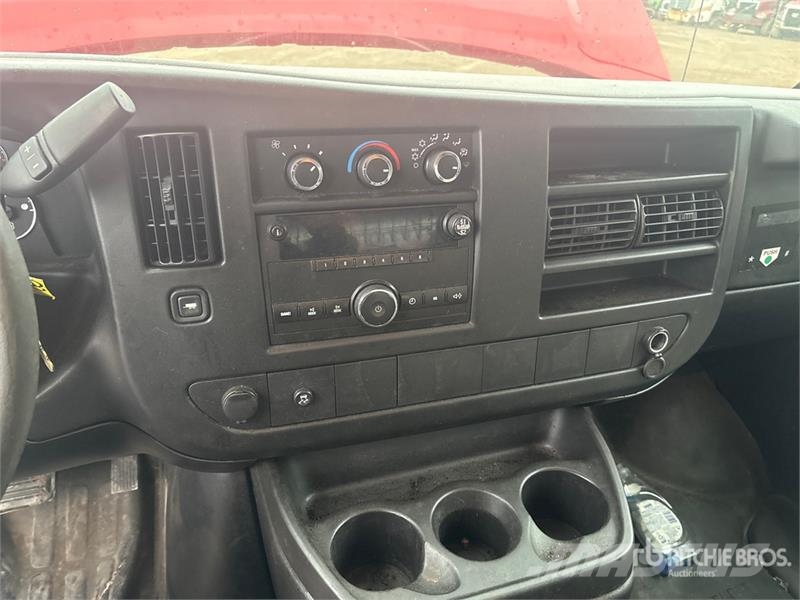 Chevrolet 2500 Cargo Van Kaubikud