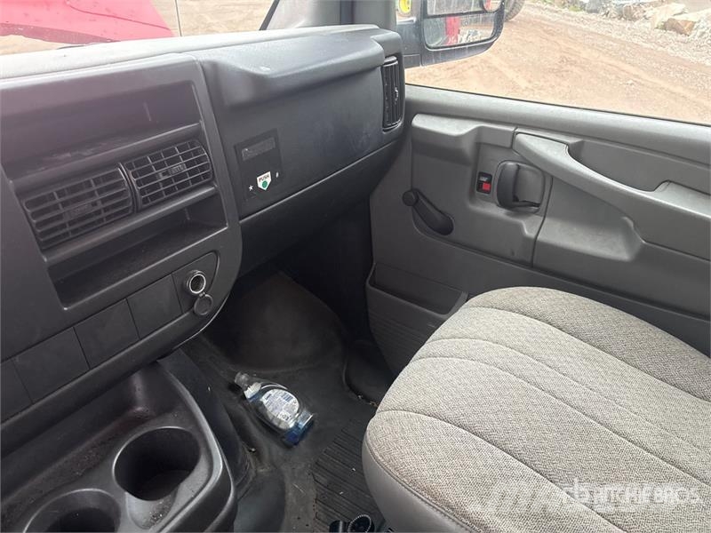 Chevrolet 2500 Cargo Van Kaubikud