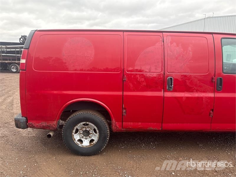 Chevrolet 2500 Cargo Van Kaubikud